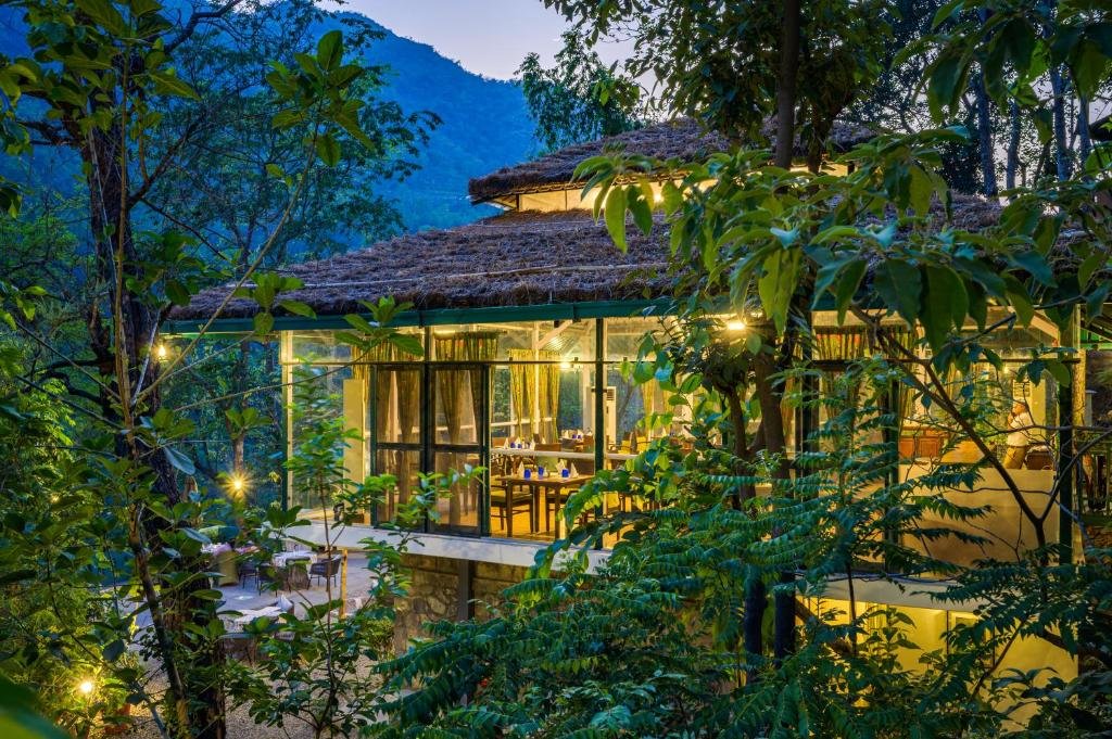 Neemrana's Glasshouse on the Ganges